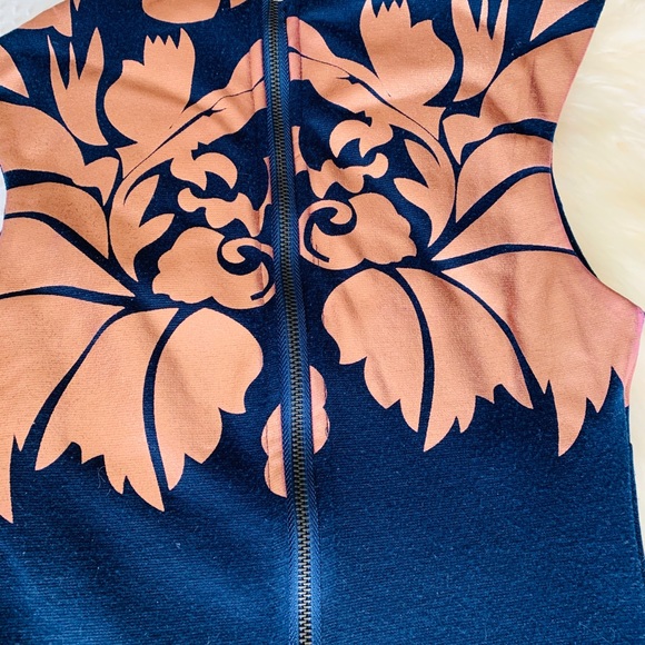 Nasty Gal mini dress with rose gold leaf - Picture 5 of 11